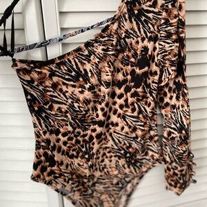 Animal Print One-Shoulder Bodysuit